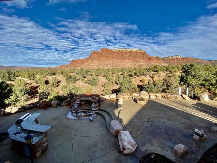 Beautiful Group Lodge With Private Pool In Kanab, Ut Esterno foto