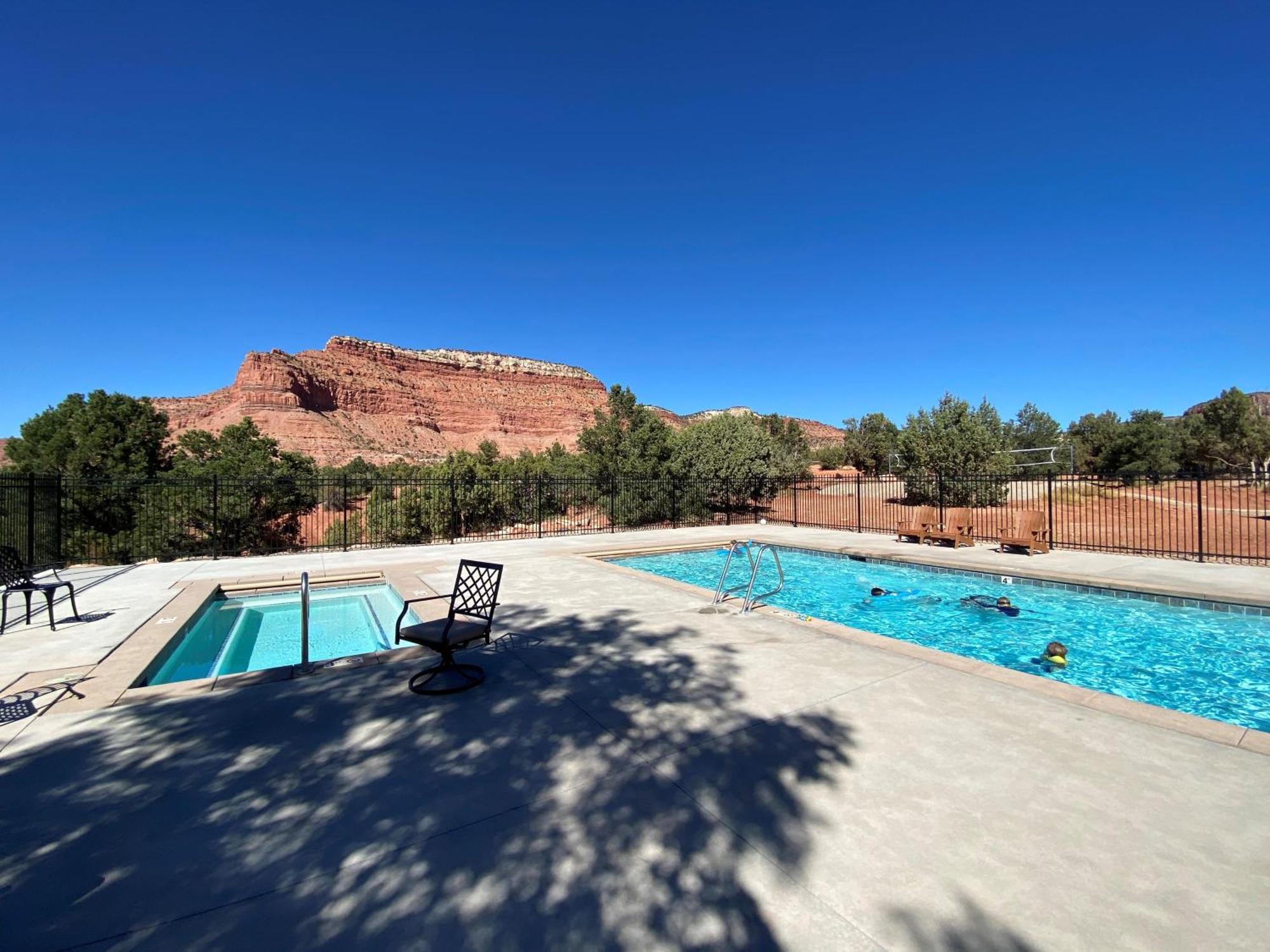 Beautiful Group Lodge With Private Pool In Kanab, Ut Esterno foto