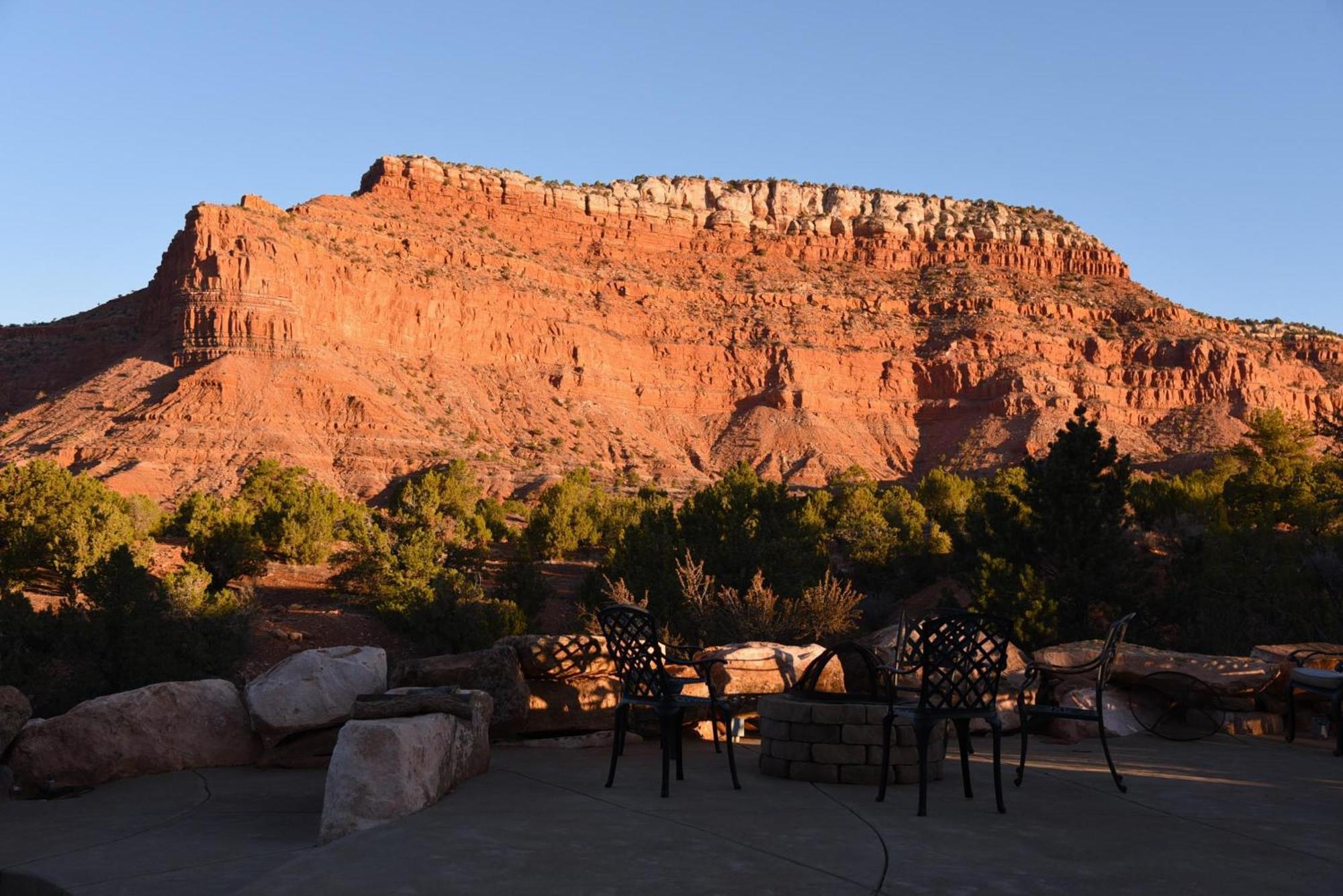 Beautiful Group Lodge With Private Pool In Kanab, Ut Esterno foto